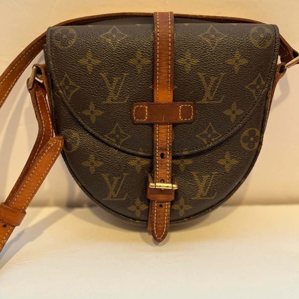 💖100% Authentic LOUIS VUITTON Monogram Chantilly PM Crossbody bag, Early 1980's
